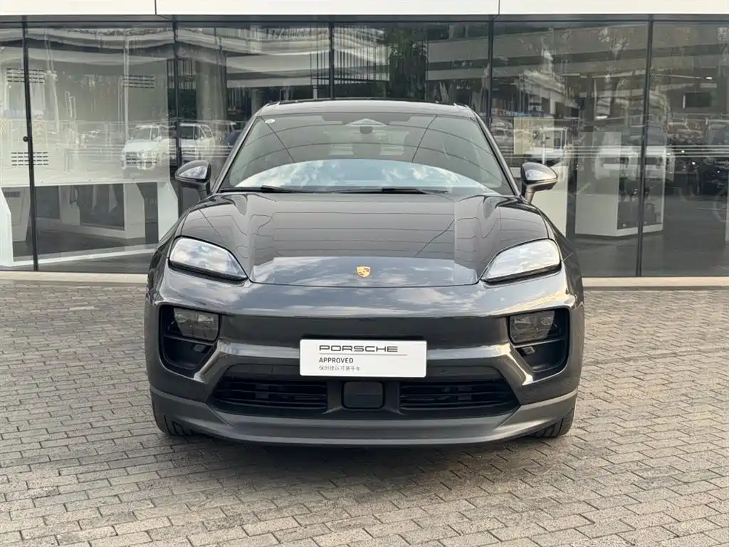 Porsche Macan New Energy 2024 — фото 9