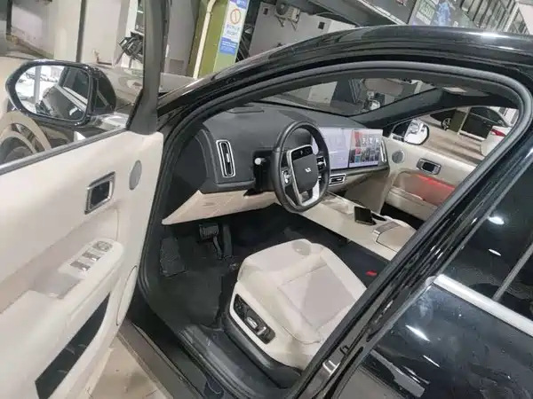 Li Auto L7 2024
