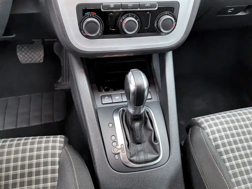 Volkswagen Scirocco 2015 — фото 13