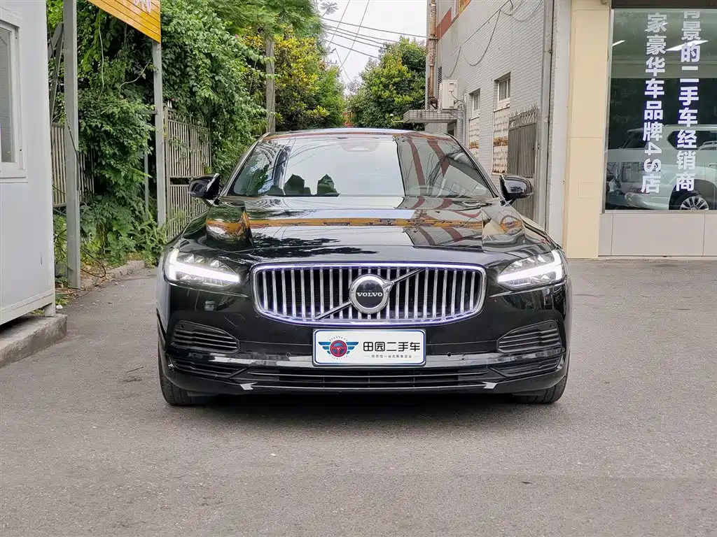 Volvo S90 PHEV 2023 — фото 2