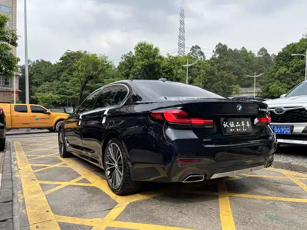 BMW 5 Series 2023