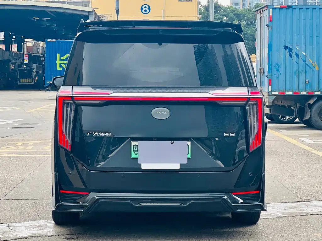 GAC Motor Trumpchi E9 2023 — фото 12