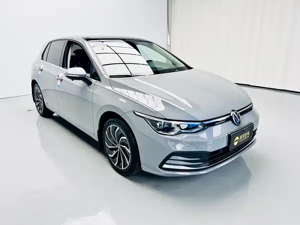 Volkswagen Golf 2023