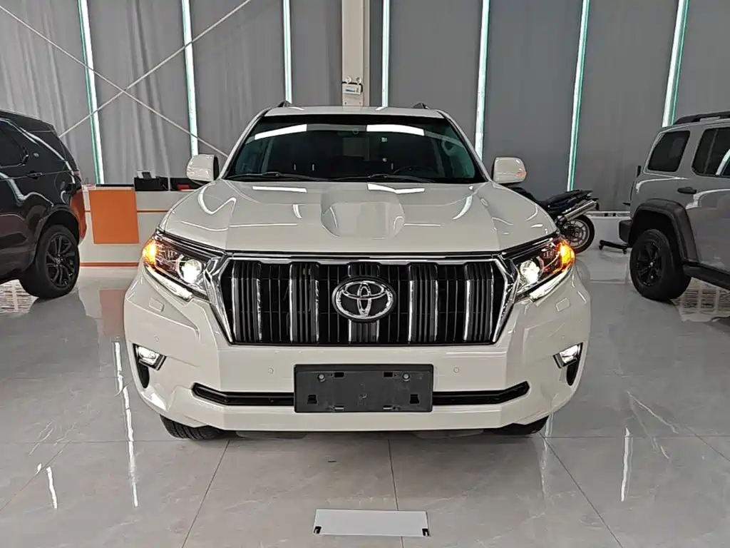 Toyota Prado 2019 — фото 3