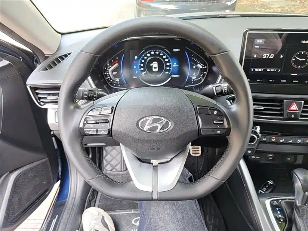 Hyundai Fista 2019 — фото 11