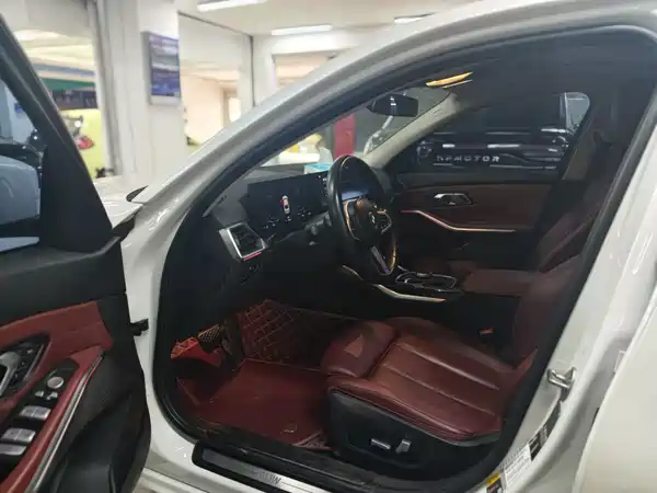 BMW i3 2023