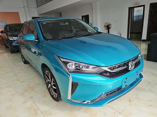 Dongfeng Yixuan 2019
