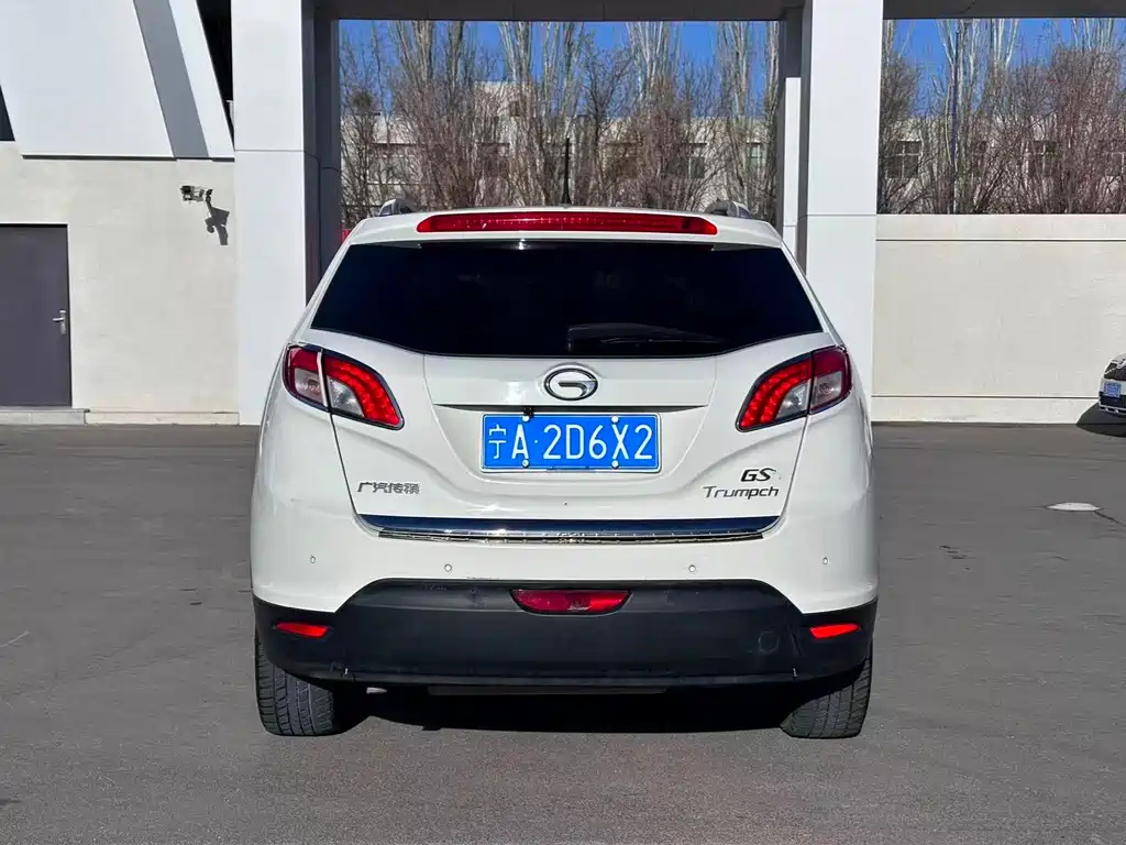 GAC Motor Trumpchi GS5 2015 — фото 8
