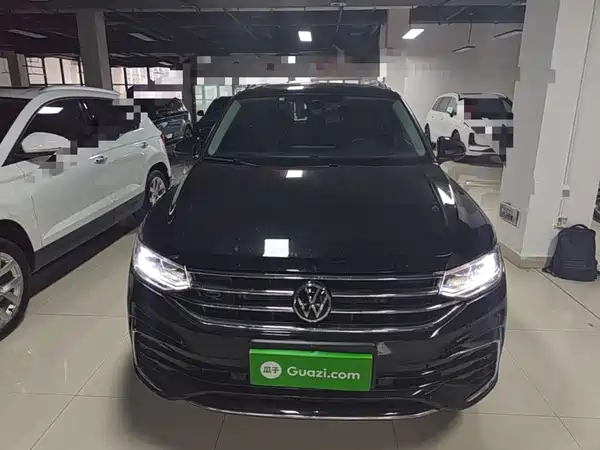 Volkswagen Tiguan L 2022