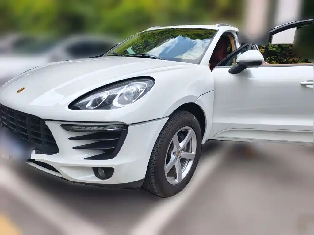 Porsche Macan 2016 — фото 1