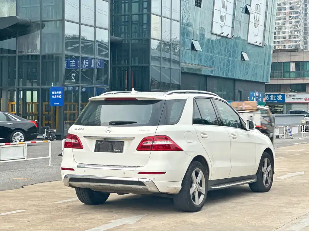 Mercedes-Benz M-Class 2015 — фото 11