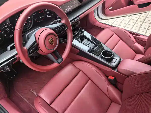 Porsche 911 2020