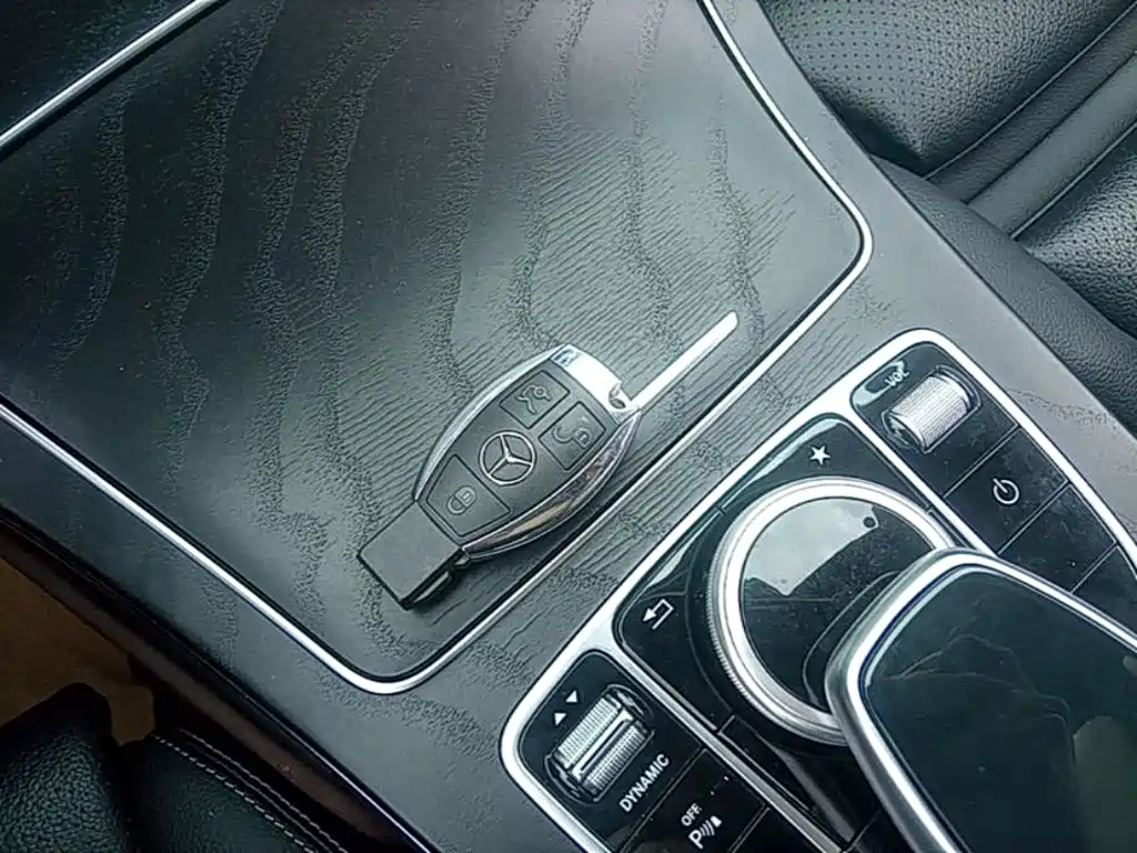 Mercedes-Benz C-Class 2018 — фото 9