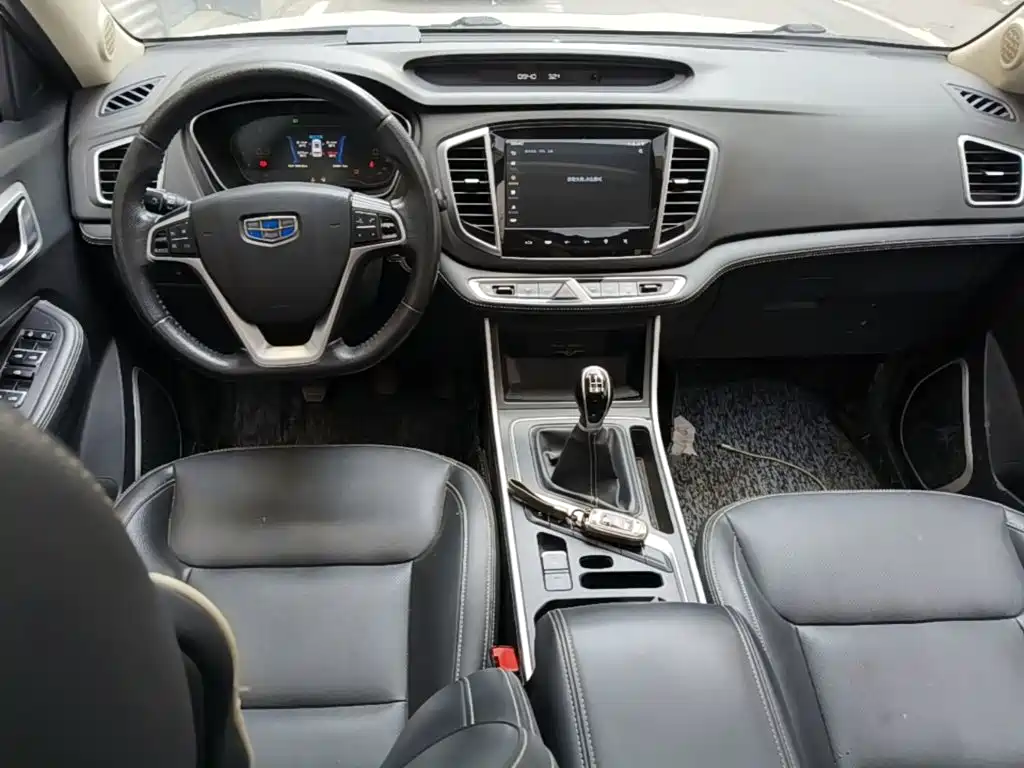 Geely Vision X6 2019 — фото 16