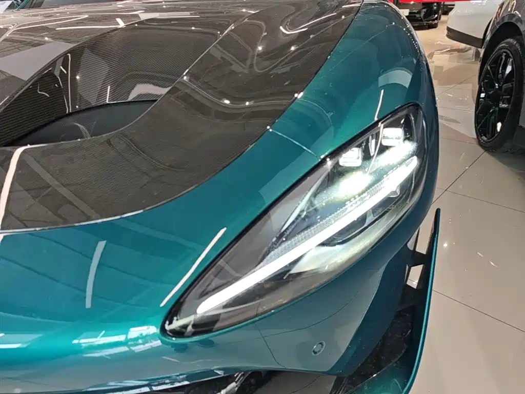 Xiaomi SU7 Ultra 2025 — фото 24