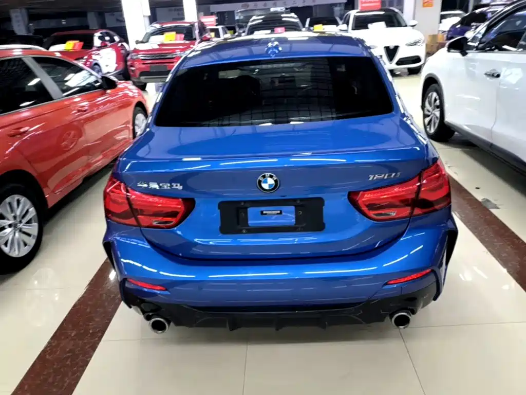 BMW 1 Series 2019 — фото 4