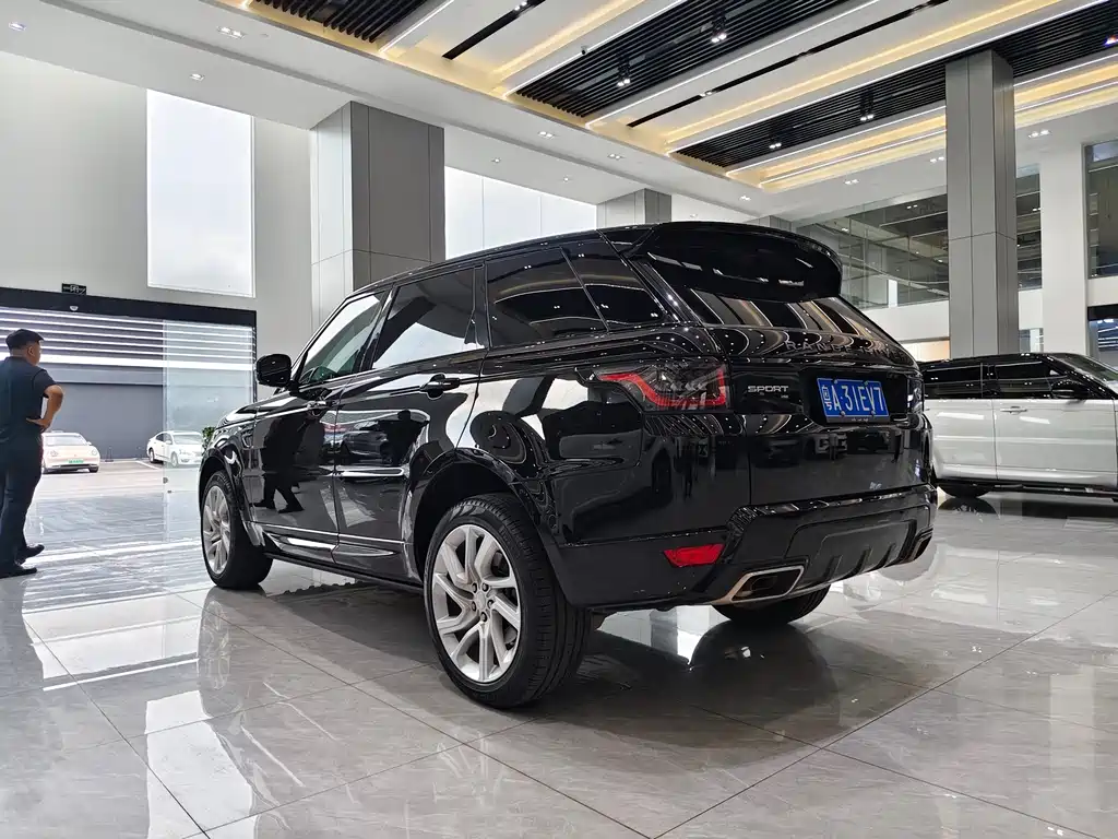 Land Rover Range Rover Sport 2020 — фото 18