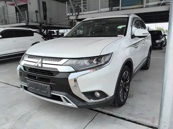 Mitsubishi Outlander 2019