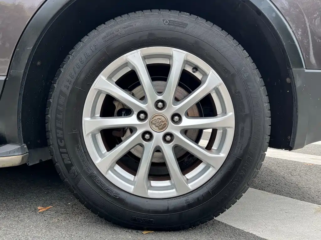 Buick Envision Plus 2015 — фото 11