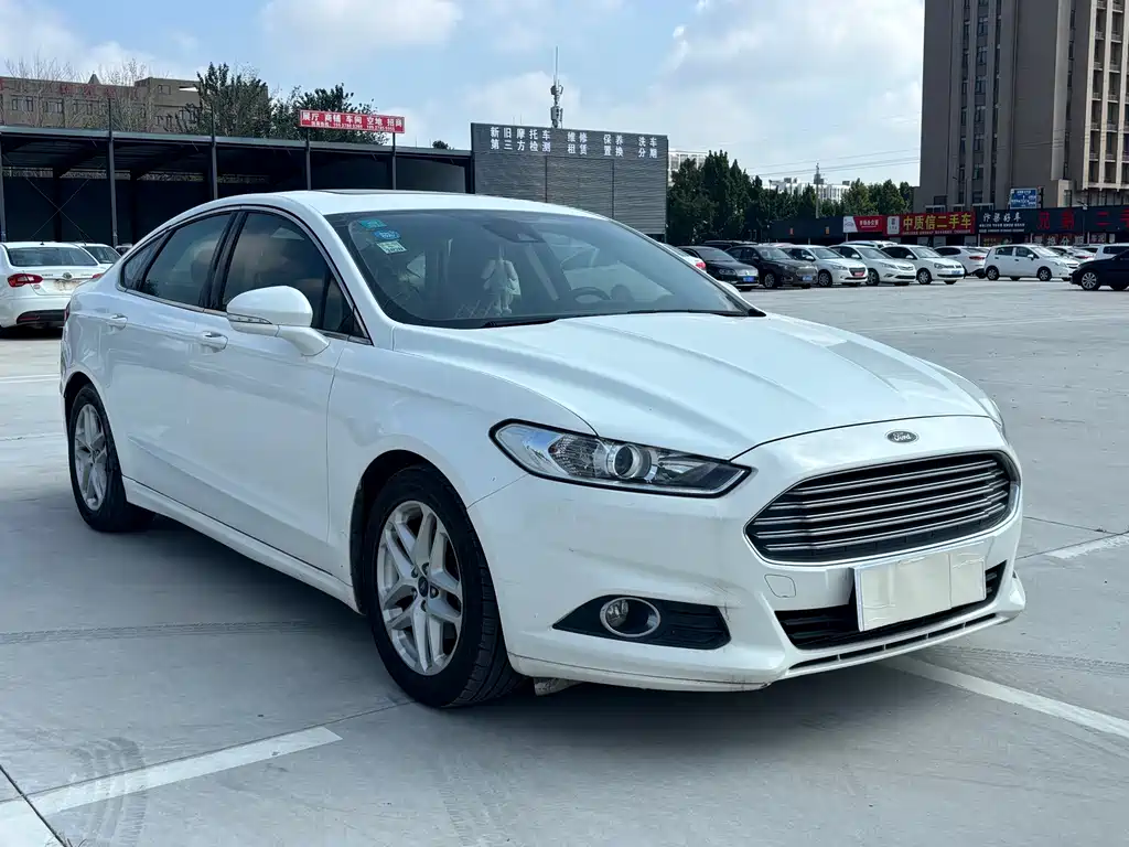Ford Mondeo 2016 — фото 3