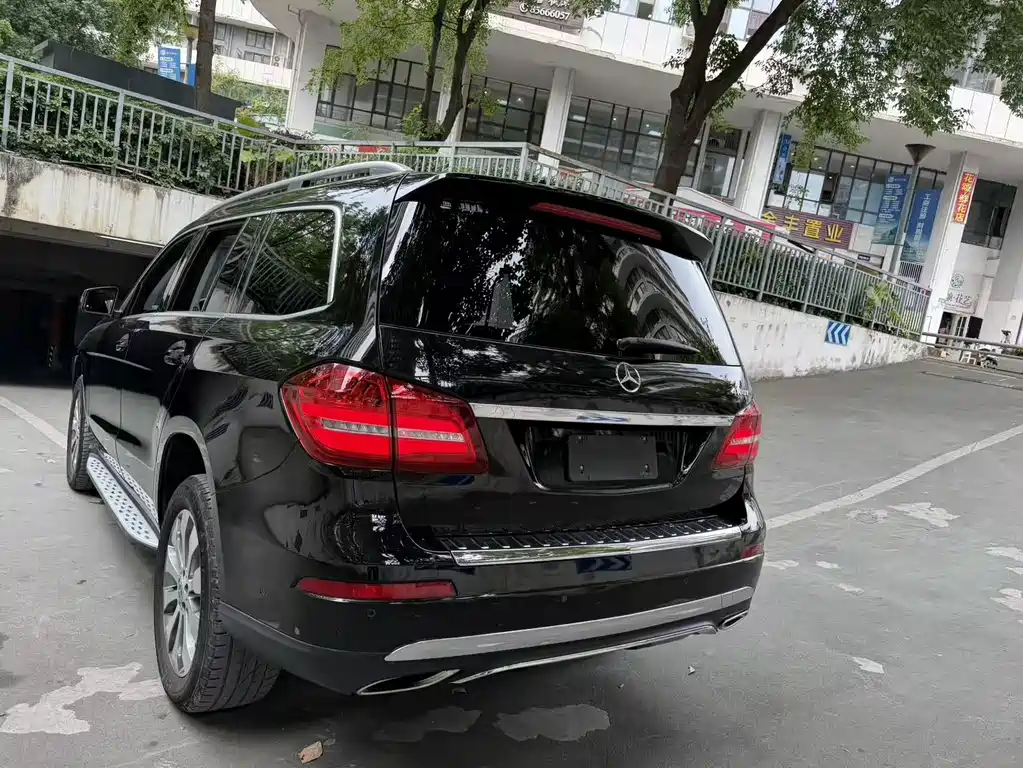 Mercedes-Benz GLS 2016 — фото 19