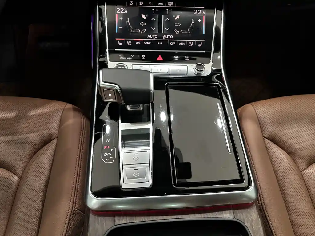 Audi Q7 2022 — фото 20