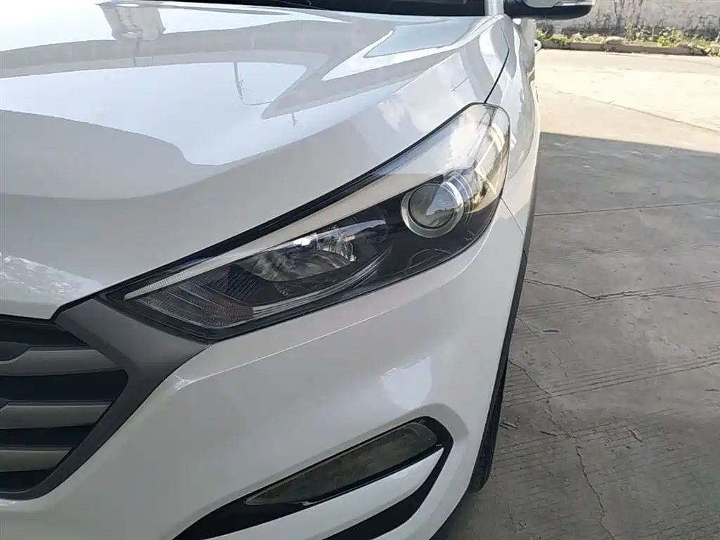 Hyundai Tucson 2016 — фото 24