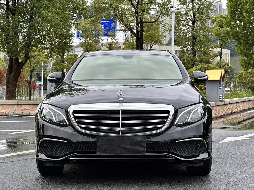 Mercedes-Benz E-Class 2020 — фото 1