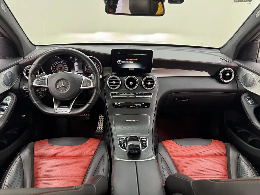 Mercedes-Benz GLC AMG 2020 — фото 14