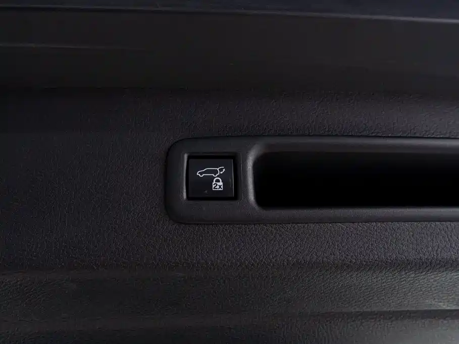Toyota Sienna 2024 — фото 14