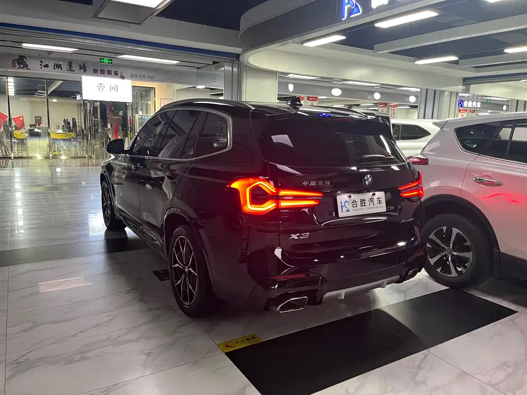 BMW X3 2022 — фото 9