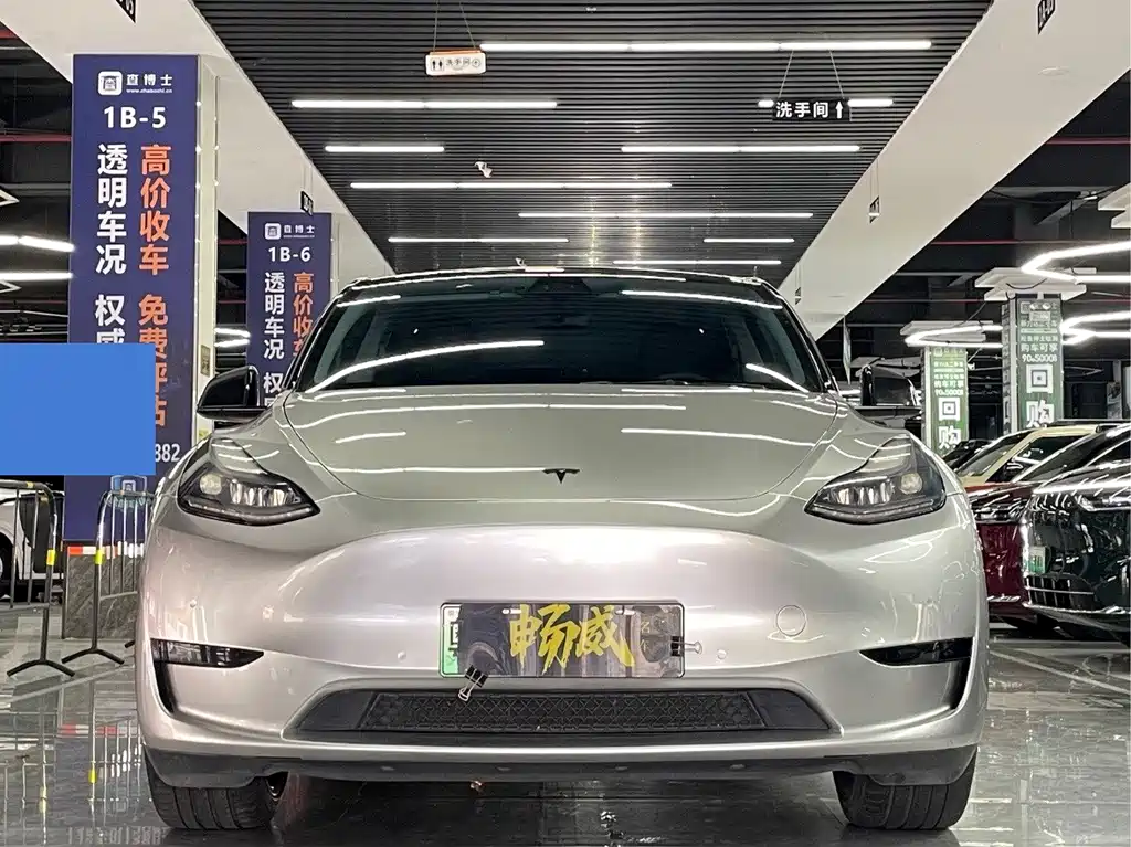 Tesla Model Y 2023 — фото 2