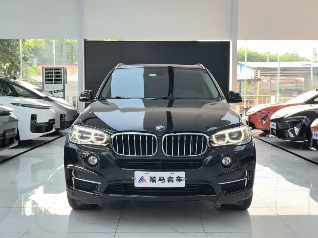 BMW X5 2018 — фото 2