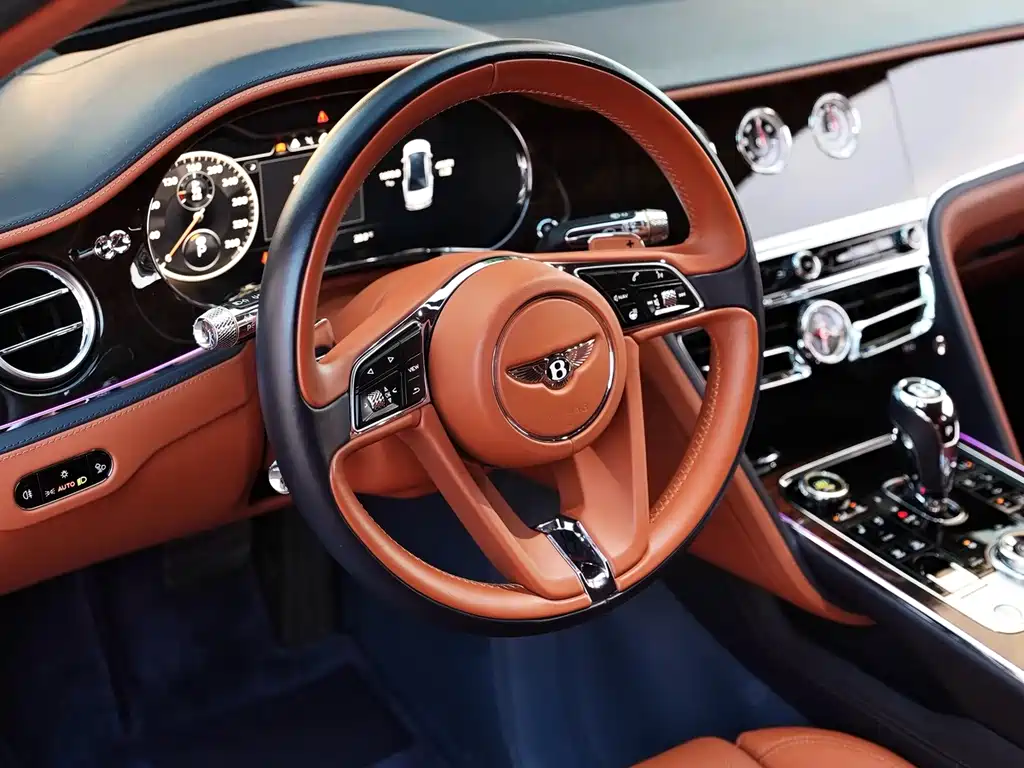 Bentley Flying Spur 2020 — фото 22