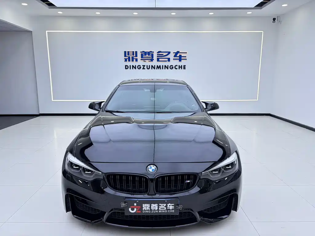 BMW M4 2018 — фото 1
