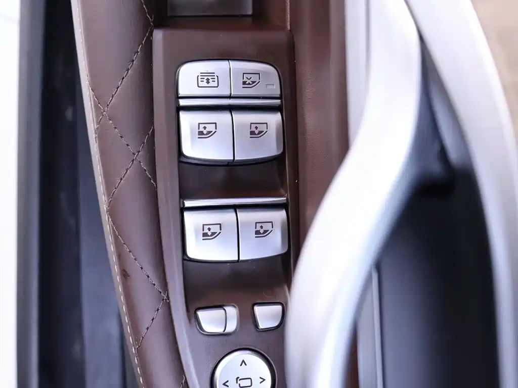 BMW 7 Series 2022 — фото 17