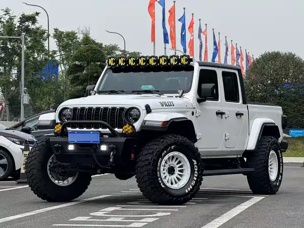 Jeep Gladiator 2023