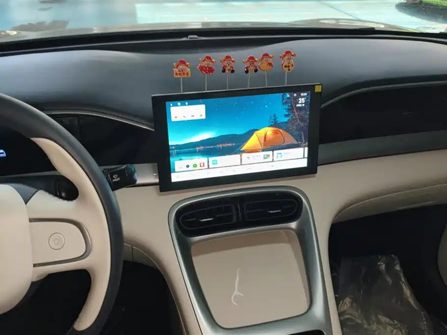Geely Galaxy Starwish 2025 — фото 13