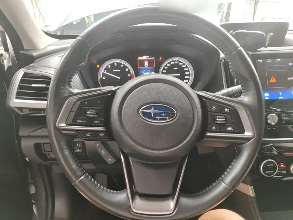 Subaru Forester 2020 — фото 11