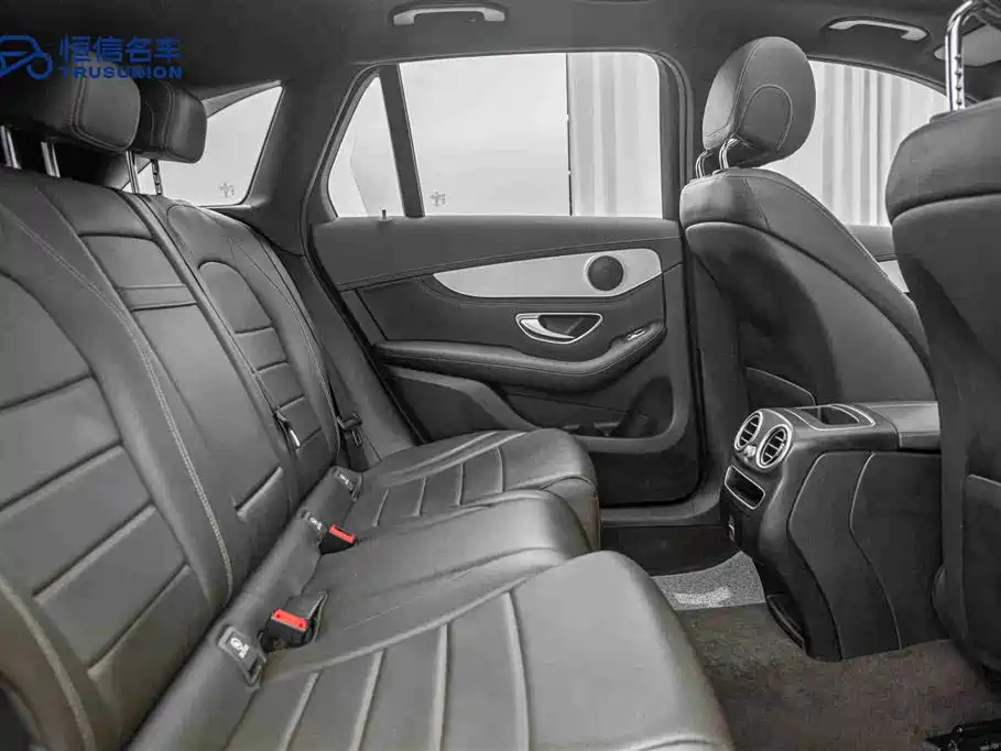 Mercedes-Benz GLC 2020 — фото 16