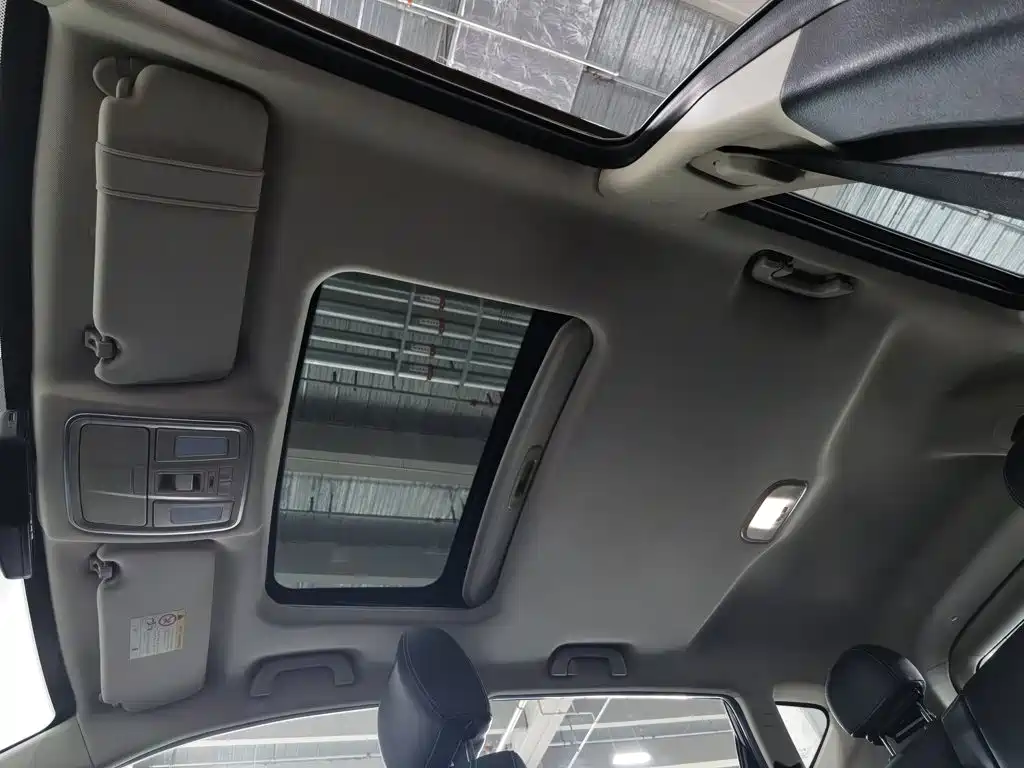 Geely Vision X6 2017 — фото 14