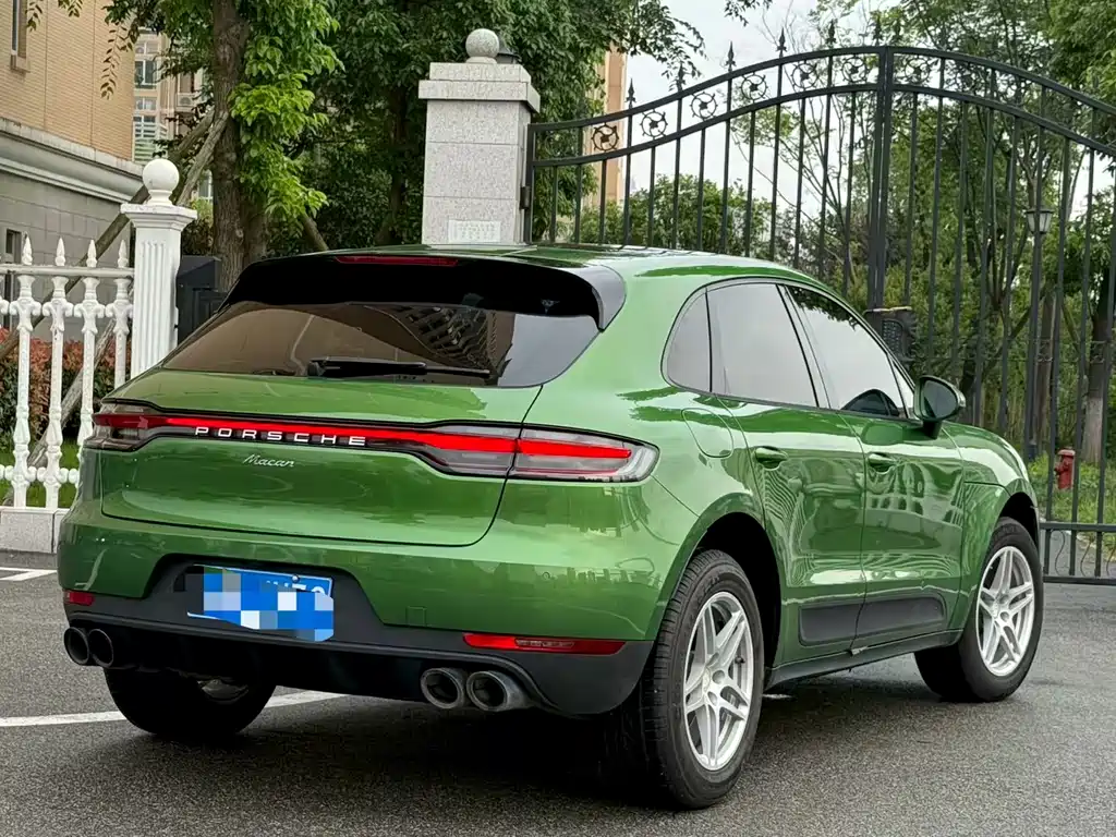 Porsche Macan 2019 — фото 8