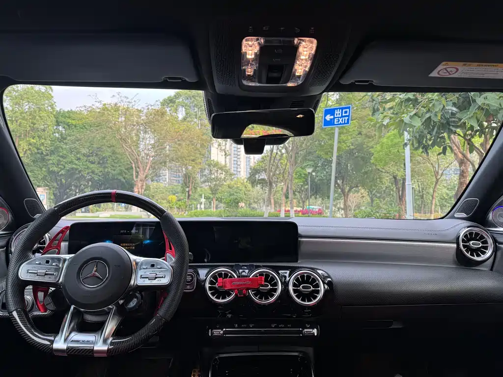 Mercedes-Benz A-Class AMG 2021 — фото 10