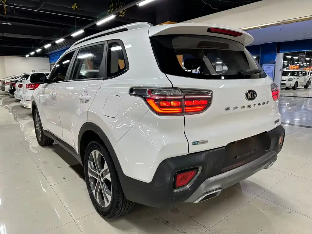 Kia Sportage 2019 — фото 8