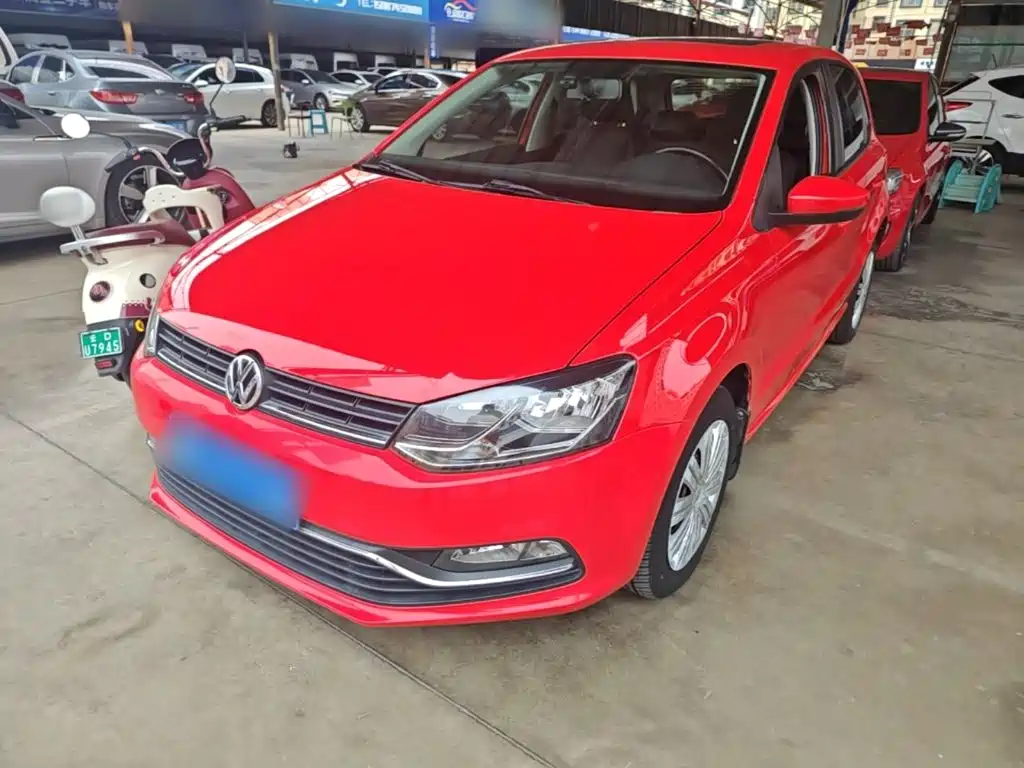 Volkswagen Polo 2016 — фото 1