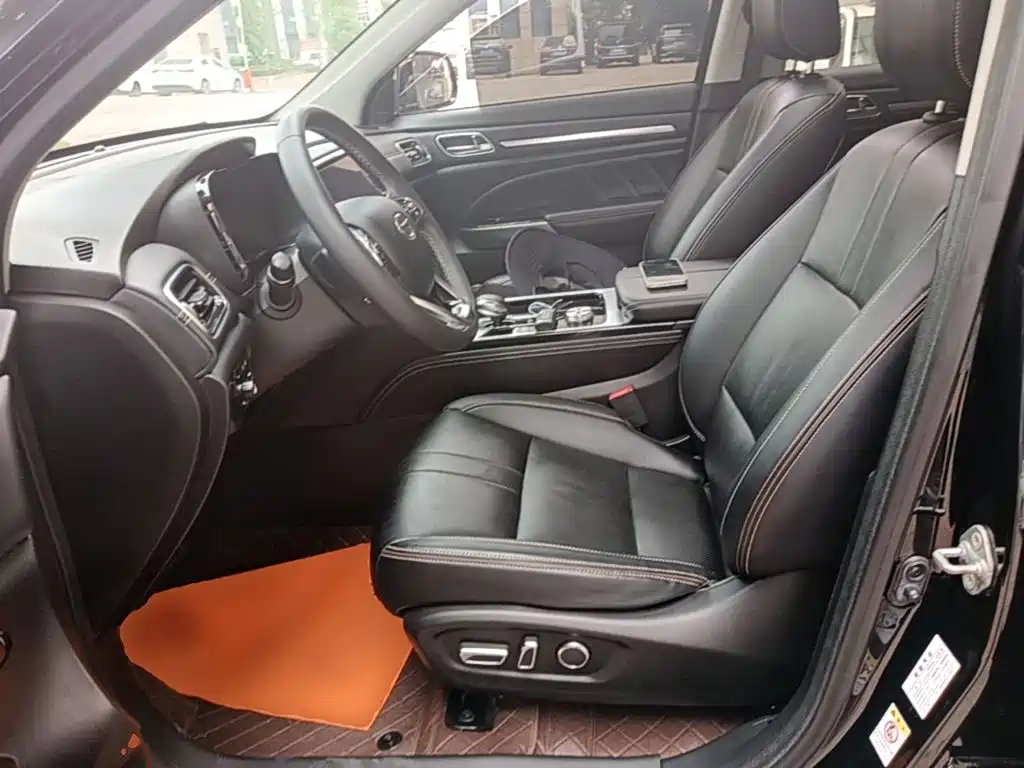 GAC Motor Trumpchi GS8 2020 — фото 15