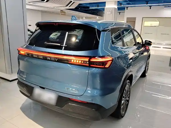 Chery Tiggo 8 PLUS C-DM 2025