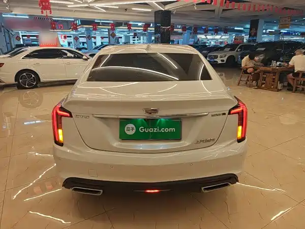 Cadillac CT5 2023