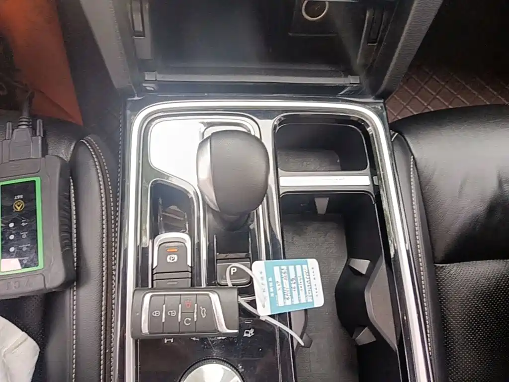 GAC Motor Trumpchi GS8 2020 — фото 14