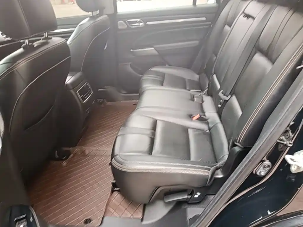 GAC Motor Trumpchi GS8 2020 — фото 17